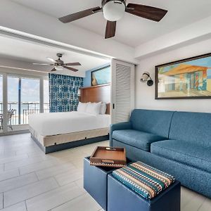 King Studio Ocean Front